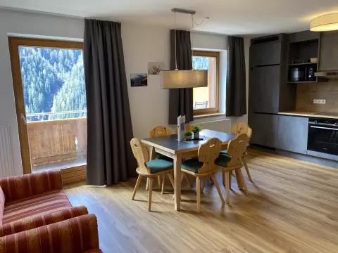 Alpenrose Apartments Spiss